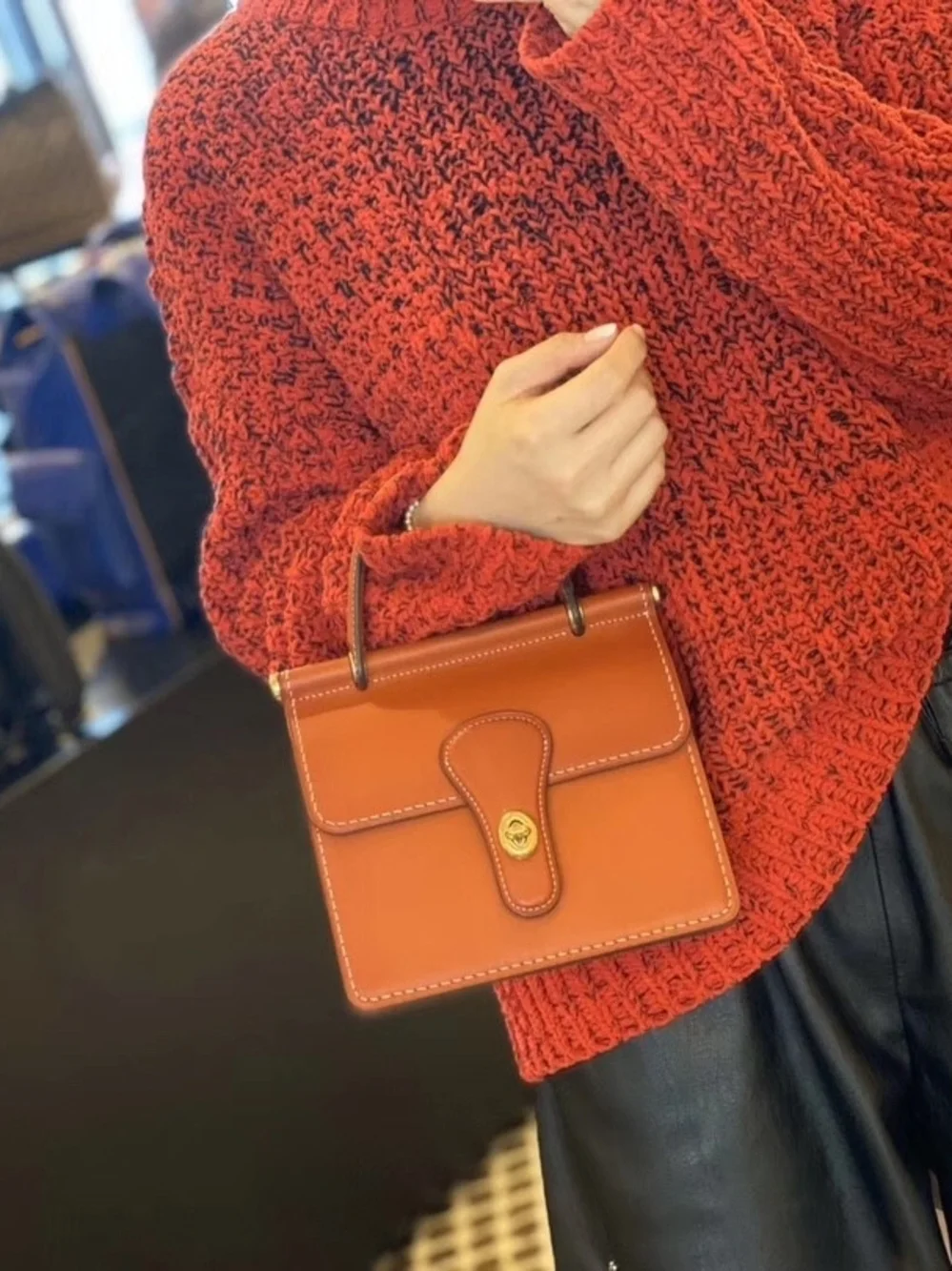 Coach Willis 18 Top-Handle Satchel Orange - Picture 7 of 7